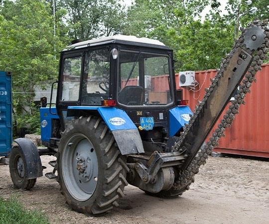 Траншеекопатель в аренду в Благовещенске и  Амурской области