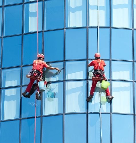 Мытье фасадов промальпинистами в Благовещенске